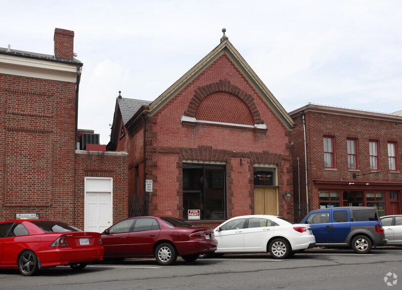 9366 Main St, Manassas, VA for sale - Primary Photo - Image 1 of 1