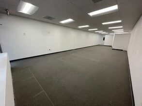 174-188 Rollins Ave, Rockville, MD for lease Interior Photo- Image 1 of 10