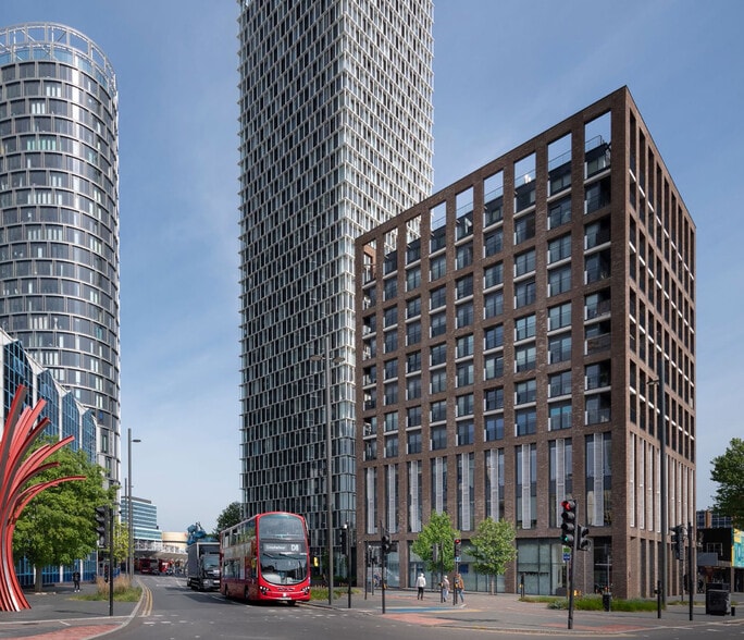 2 Broadway, London for lease - Building Photo - Image 1 of 8