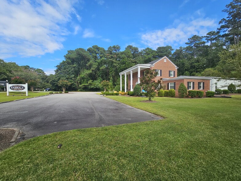 423 Village Rd, Shallotte, NC for sale - Building Photo - Image 2 of 45