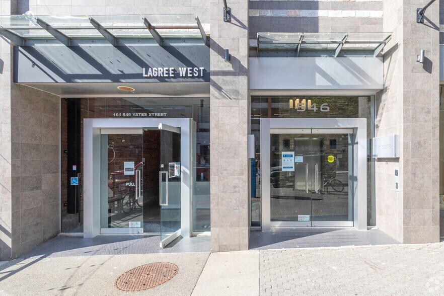 546 Yates St, Victoria, BC for lease - Building Photo - Image 2 of 5