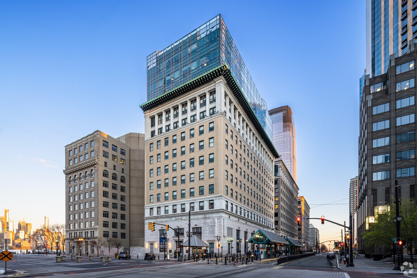 1 Exchange Pl, Jersey City, NJ 07302