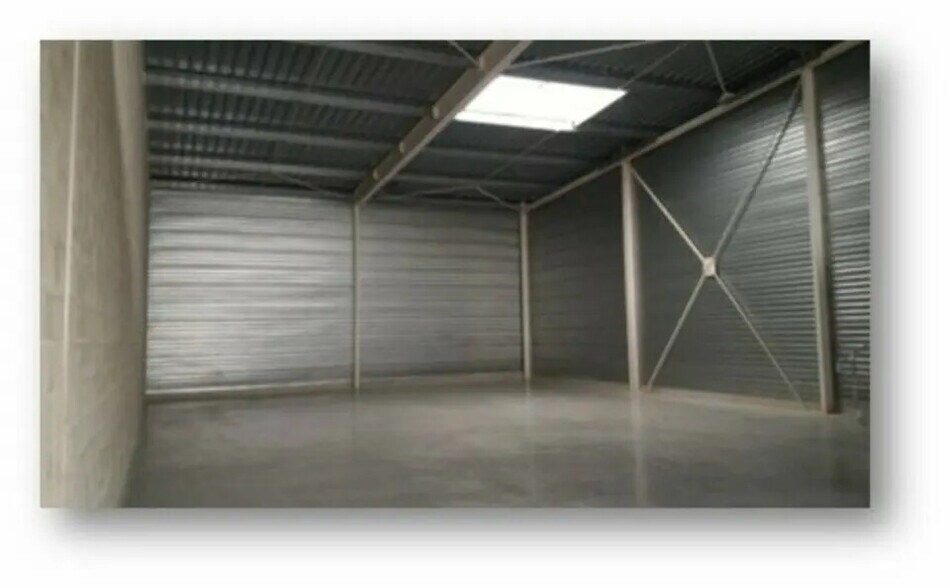 Flex in SAINT-OUEN-L'AUMONE for lease - Building Photo - Image 2 of 3