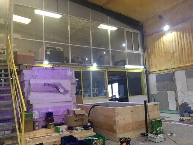 Flex in Aix-en-Provence for lease - Interior Photo - Image 1 of 4