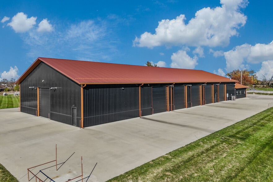 33083 Ute Ave, Waukee, IA for lease - Building Photo - Image 2 of 83