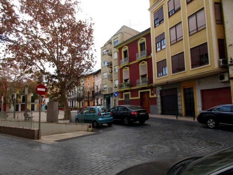 Retail in Xàtiva for lease - Building Photo - Image 2 of 4