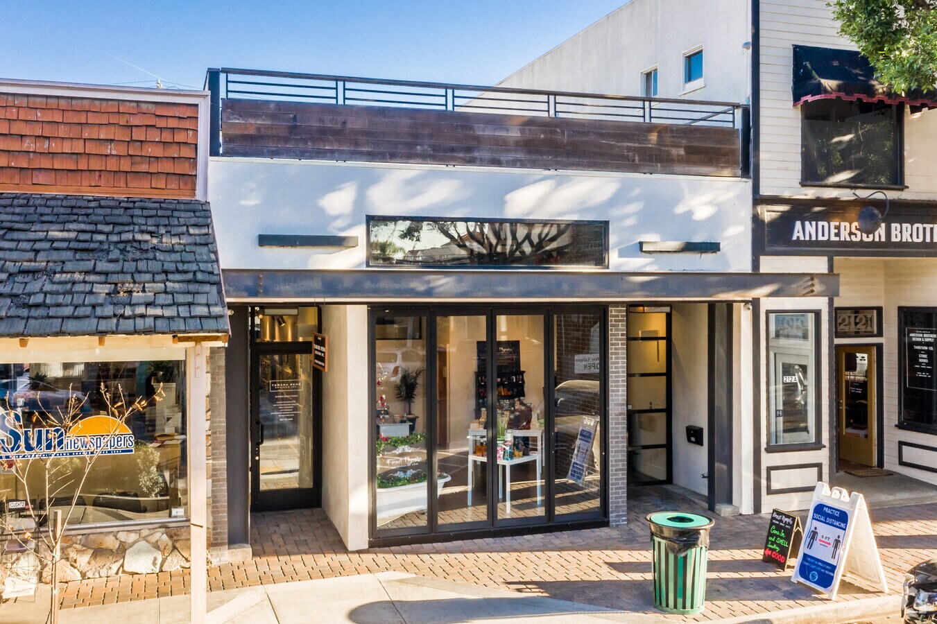 214 Main St, Seal Beach, CA 90740