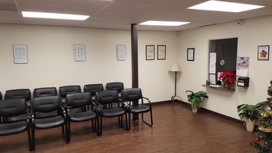 3901 Carmichael Ave, Jacksonville, FL for lease Interior Photo- Image 2 of 15