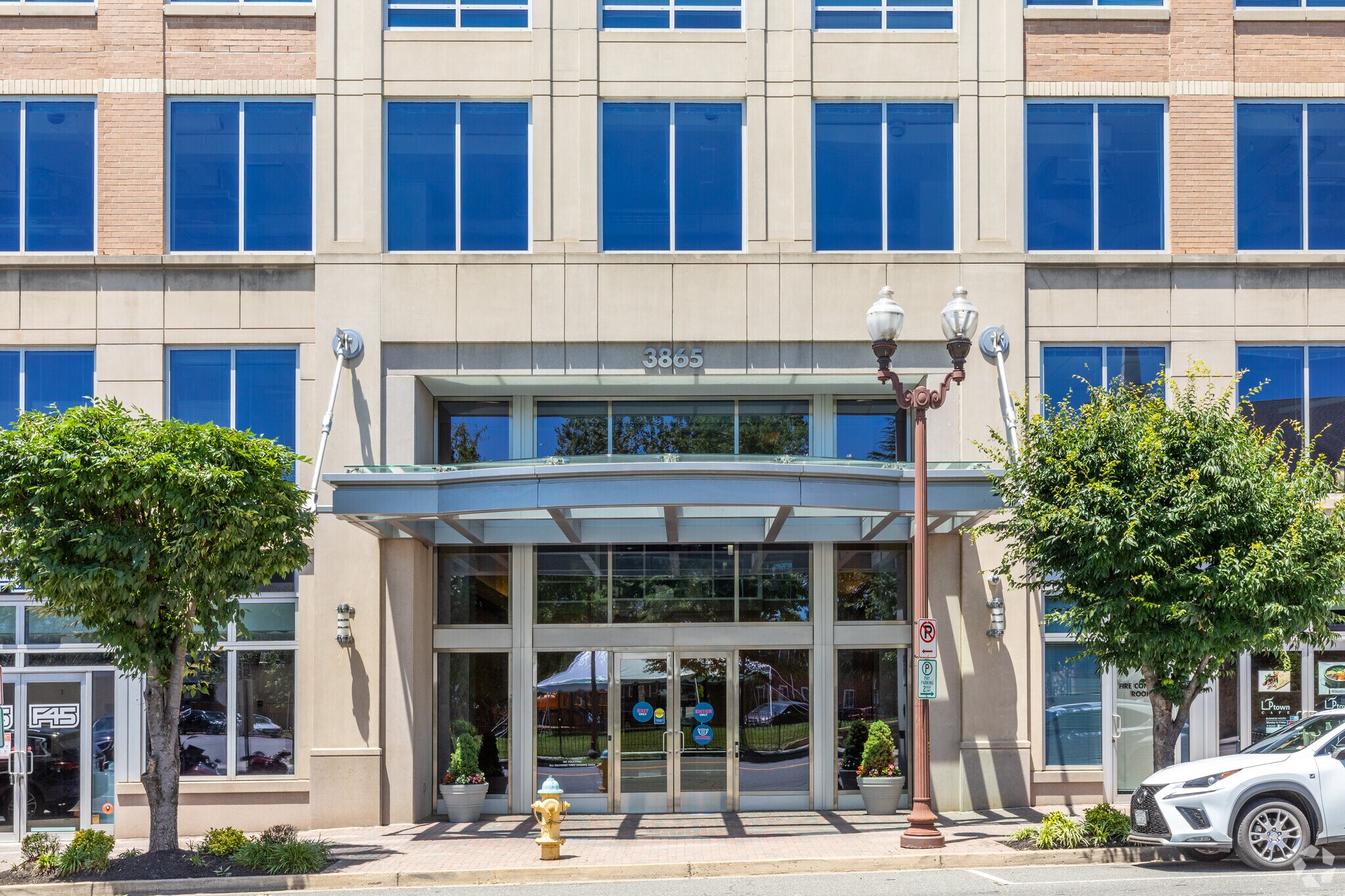 3865 Wilson Blvd, Arlington, VA 22203 Ballston Gateway