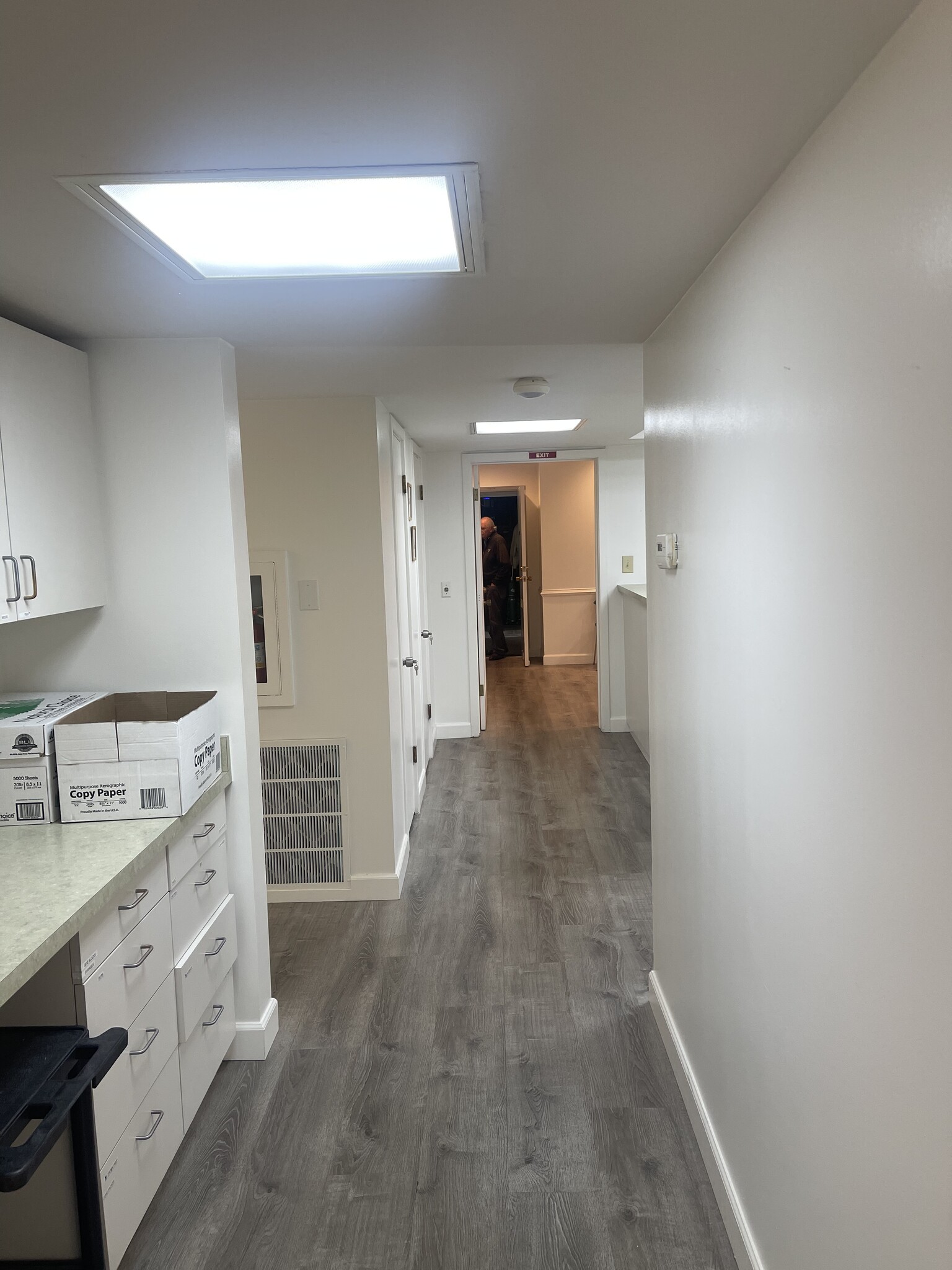 425 Estudillo Ave, San Leandro, CA for lease Interior Photo- Image 1 of 7