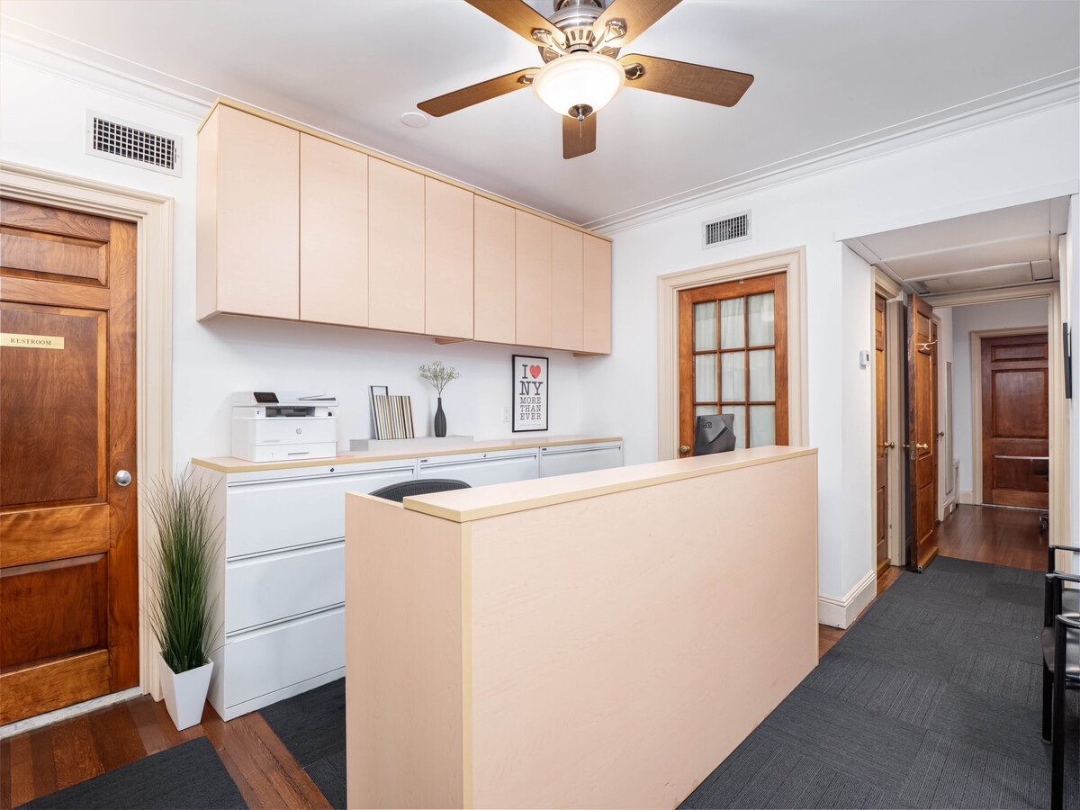 133 E 80th St, New York, NY 10075 - Unit 1 - - Interior Photo - Image 1 of 6