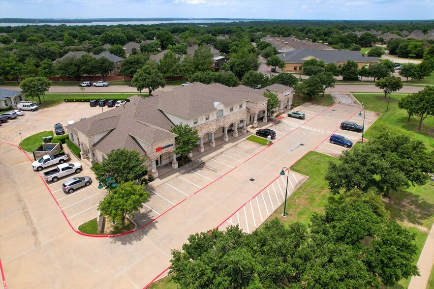 1033 Long Prairie Rd, Flower Mound, TX for lease - Building Photo - Image 2 of 30