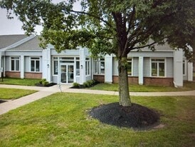 306 Corporate Dr E, Langhorne PA - Live-Work Space