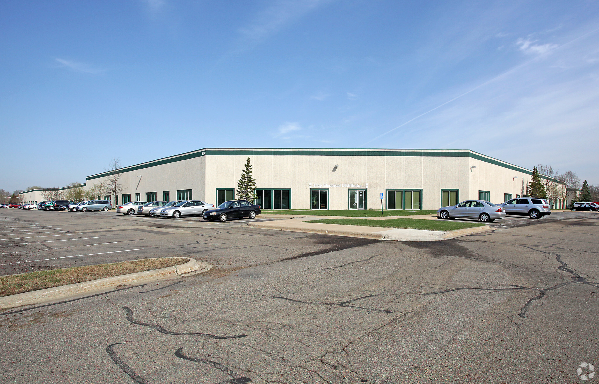 980 Lone Oak Rd, Eagan, MN for lease Primary Photo- Image 1 of 6