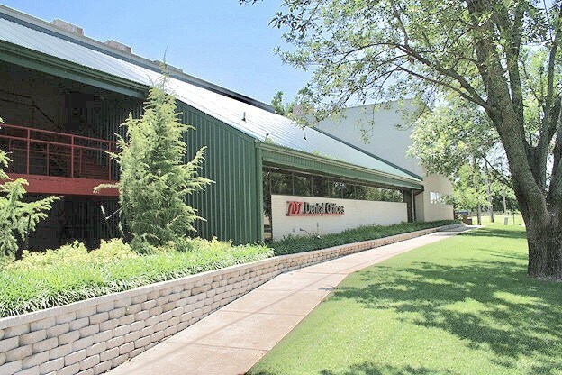 707 24th Ave SW Norman OK 73069 - 707 24th Ave SW Norman OK Building Photo 2 Large 