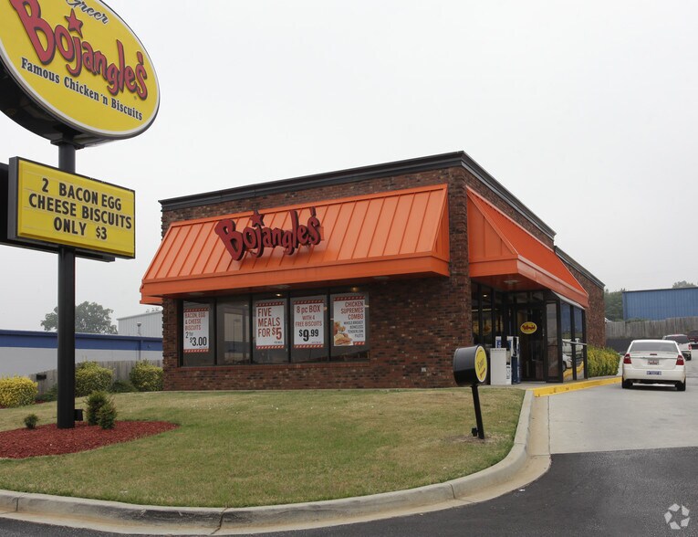 1204 W Wade Hampton Blvd, Greer, SC for sale - Building Photo - Image 1 of 1