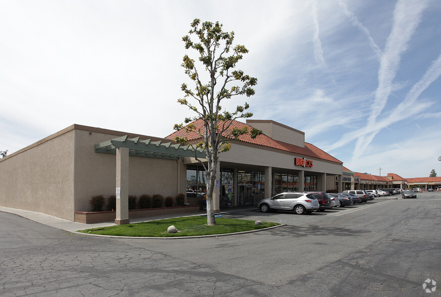 1911-2095 E Florida Ave, Hemet, CA for lease - Building Photo - Image 1 of 7