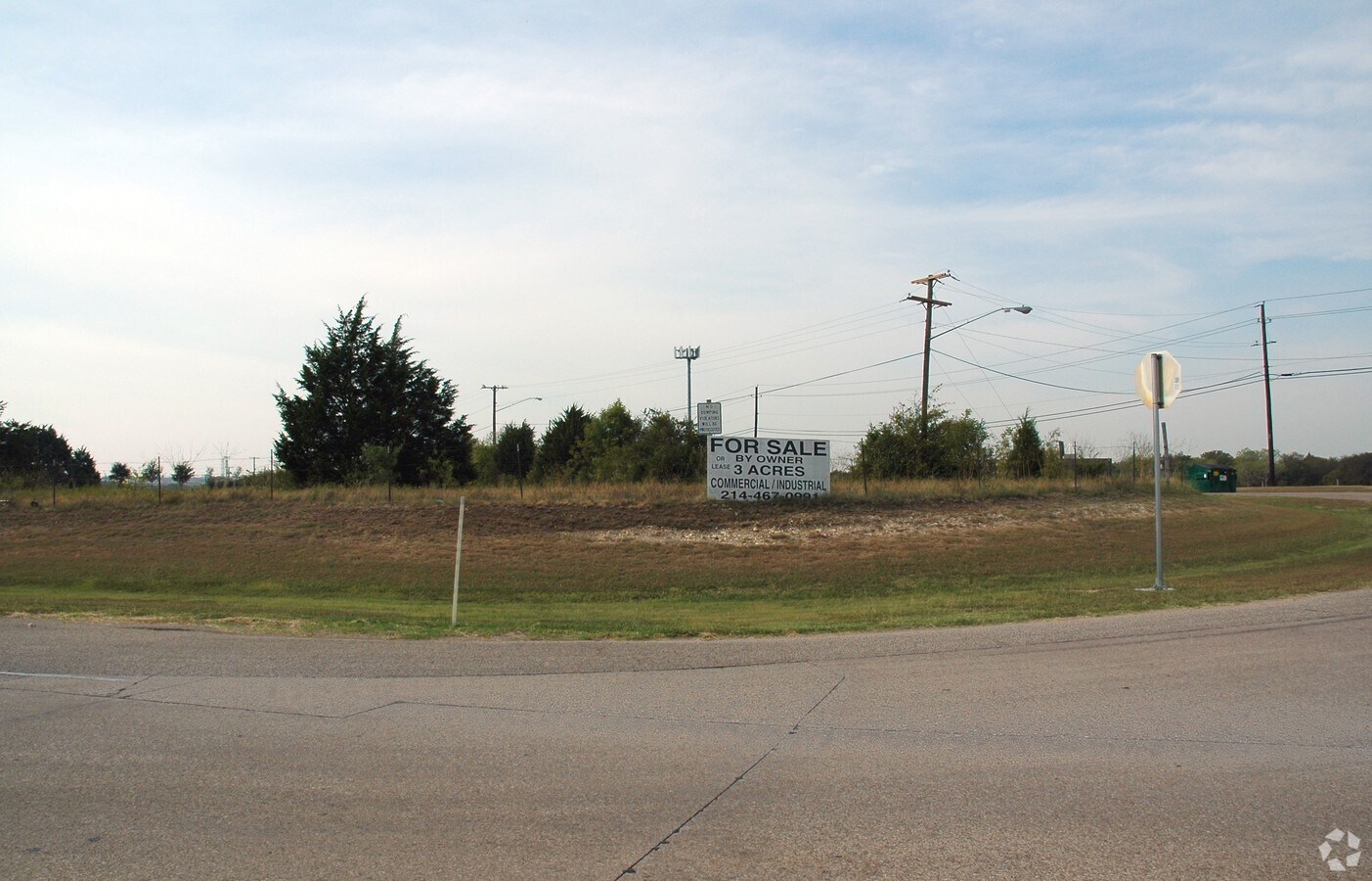 2400 S Ledbetter Dr, Dallas, TX 75211