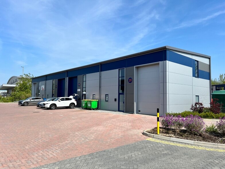 17-20 Bingham Rd, Sittingbourne for lease - Building Photo - Image 2 of 6