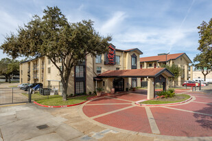 Red Roof Inn & Suites Hobby Airport - Motel