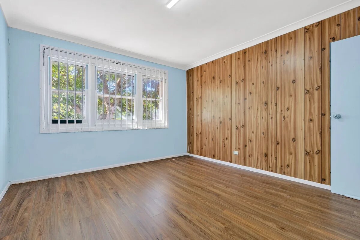 173 The Entrance Rd, The Entrance for lease Interior Photo- Image 1 of 2