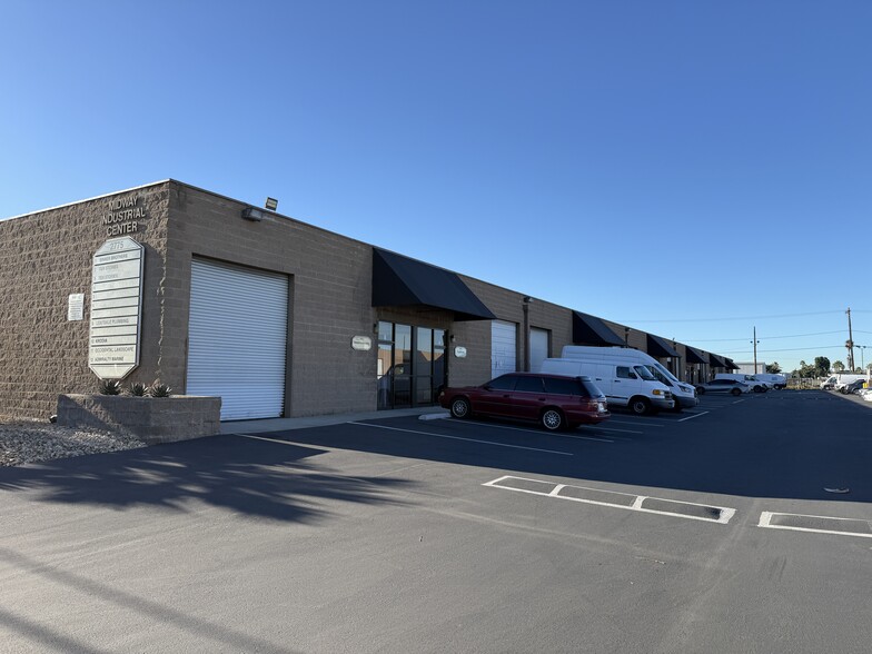2785 Kurtz St, San Diego, CA for lease - Building Photo - Image 2 of 2