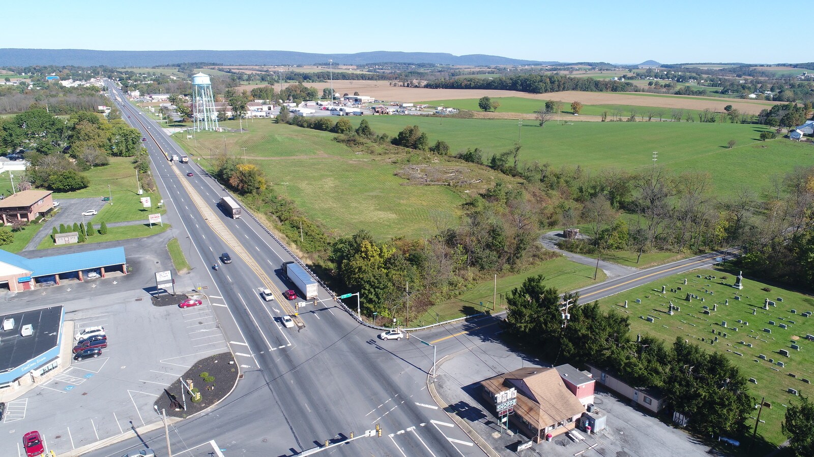 1047 Shoemaker Ave, Shoemakersville, PA 19555