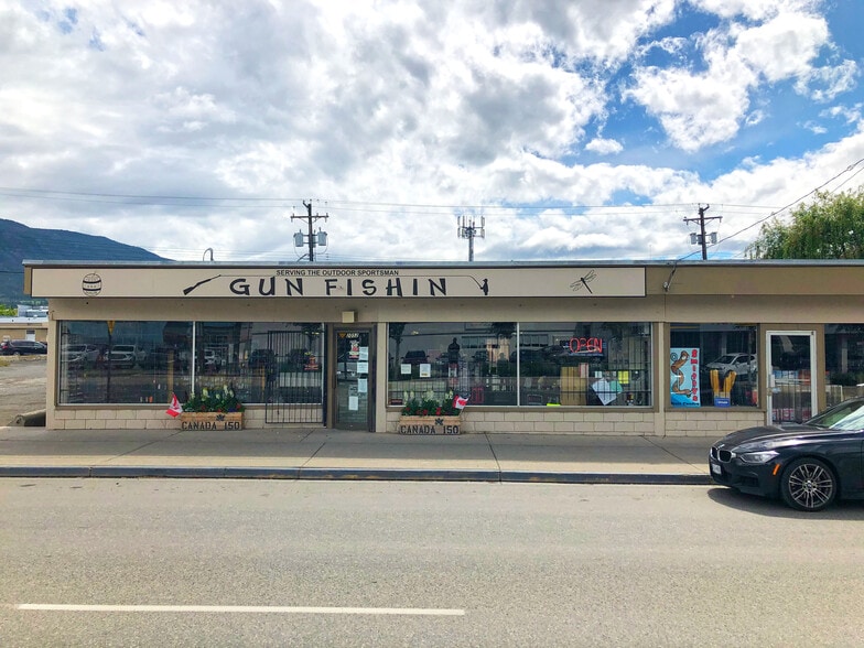 2040-2052 Nicola Ave, Merritt, BC for sale - Primary Photo - Image 1 of 1