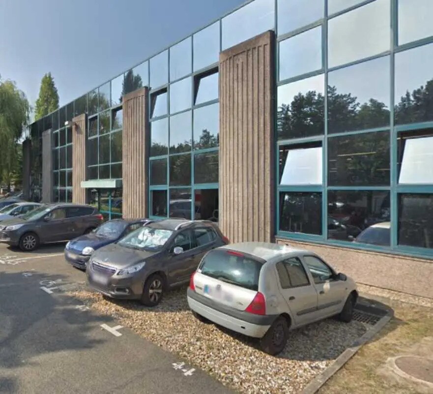 Office in Villiers-sur-Marne for lease Building Photo- Image 1 of 13