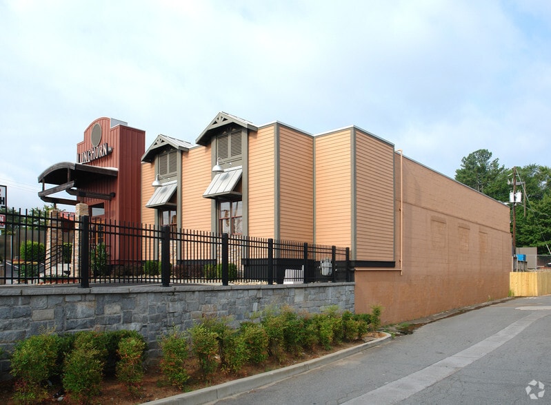 6390 NE Roswell Rd, Atlanta, GA for lease - Building Photo - Image 3 of 3