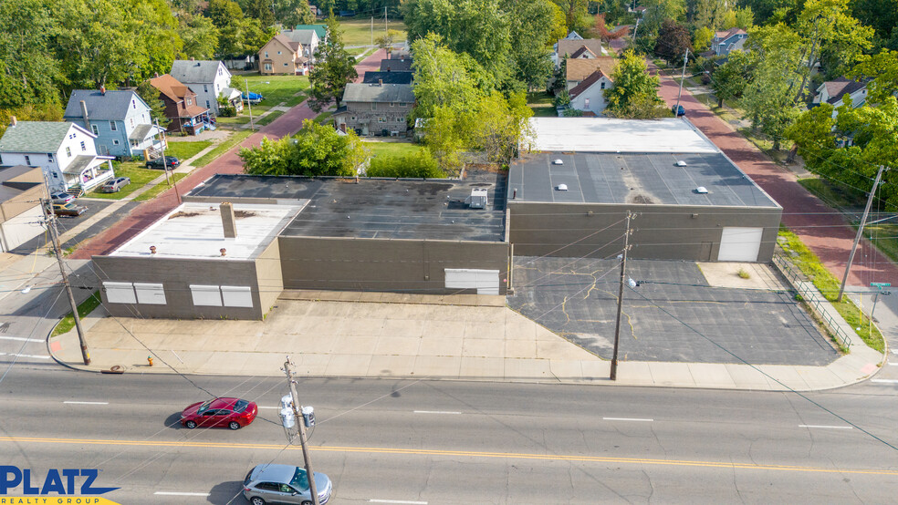 1427 Youngstown Rd SE, Warren, OH for sale - Building Photo - Image 3 of 3