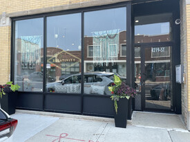 4219 W Lawrence Ave, Chicago IL - Commercial Real Estate