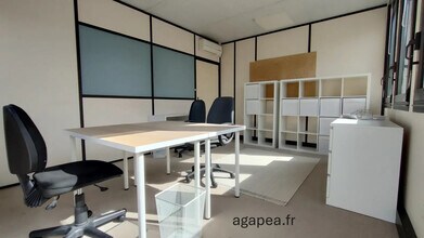 8 Avenue Duval Le Camus, Saint-Cloud for lease Interior Photo- Image 2 of 10