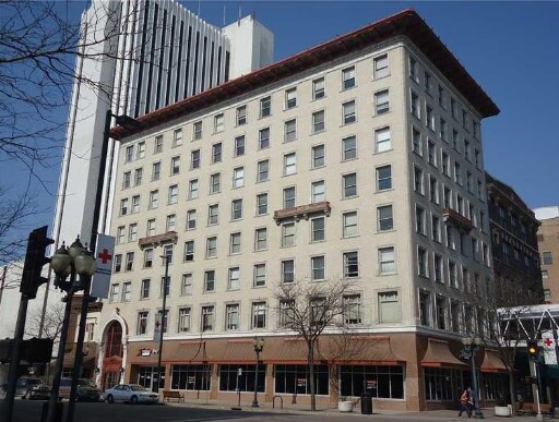 118 3rd Ave SE, Cedar Rapids, IA for sale Primary Photo- Image 1 of 1