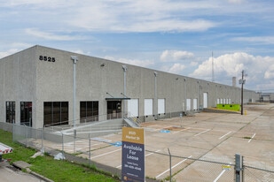 8525 Market St, Houston TX - Warehouse