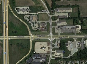 6001 S 6th St, Springfield, IL - AERIAL  map view
