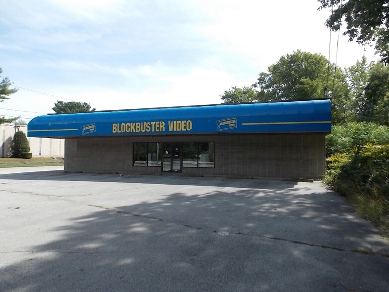 350 Park Ave, Cranston, RI for sale - Building Photo - Image 1 of 1