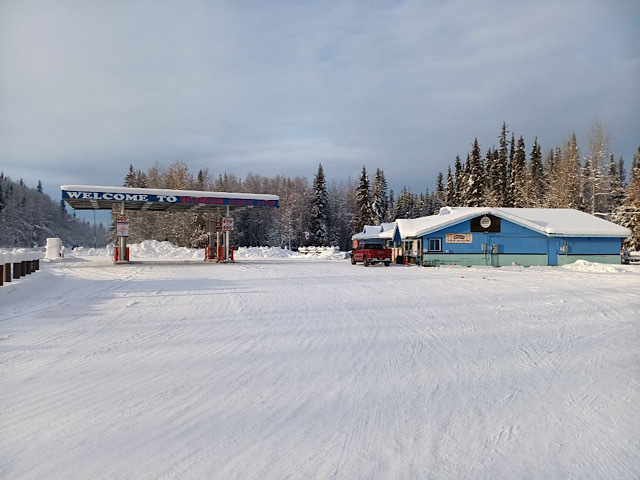 1316 Badger Rd, North Pole, AK for sale - Building Photo - Image 3 of 3