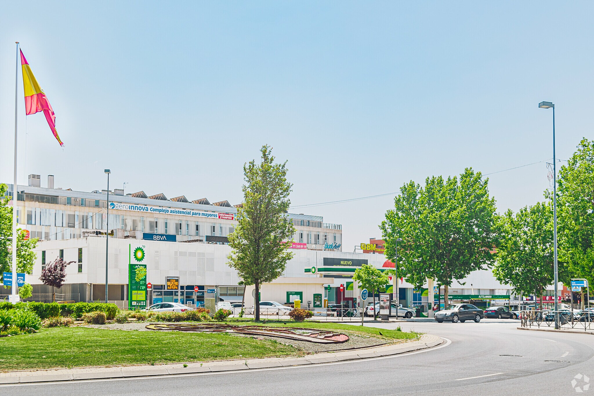 Avenida Juan Pablo II, 26, Paracuellos de Jarama, Madrid for lease Primary Photo- Image 1 of 5