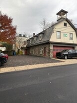 7916 Queen St, Wyndmoor PA - Loft