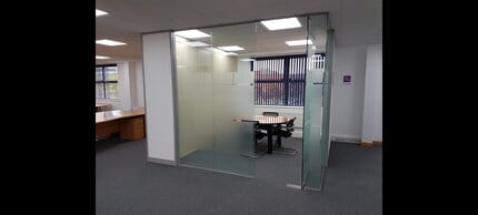 651 South Fifth St, Milton Keynes for lease Interior Photo- Image 2 of 8