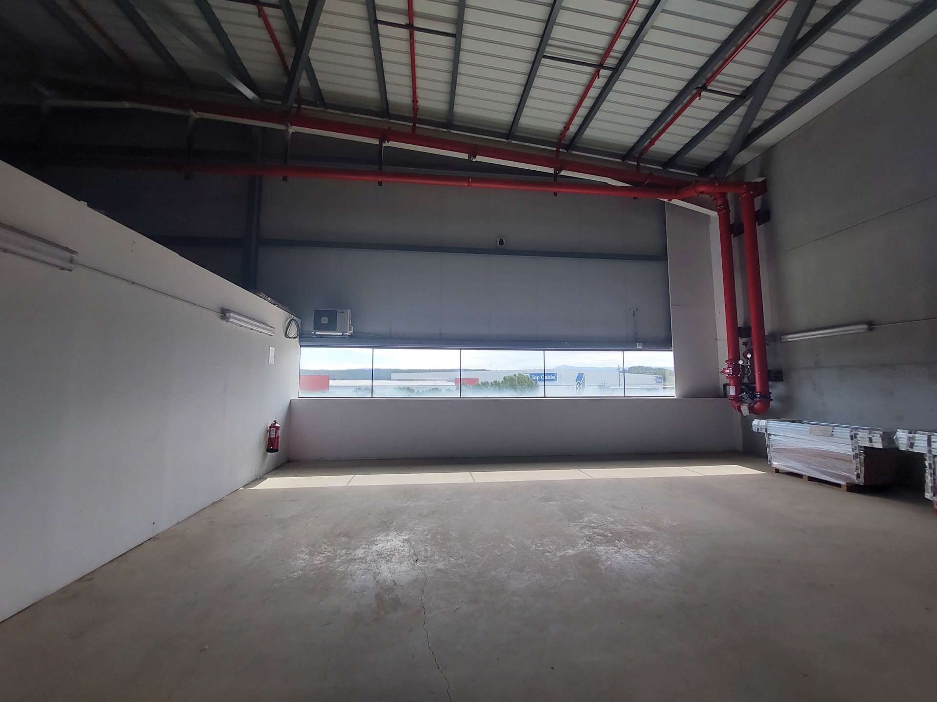 Industrial in Sallent, Barcelona for lease Interior Photo- Image 1 of 2