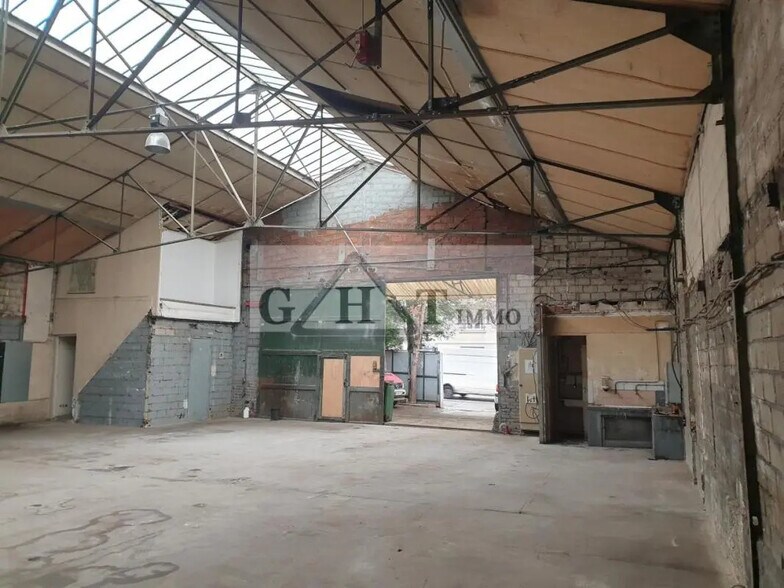 Office in Bagnolet for lease - Interior Photo - Image 2 of 7