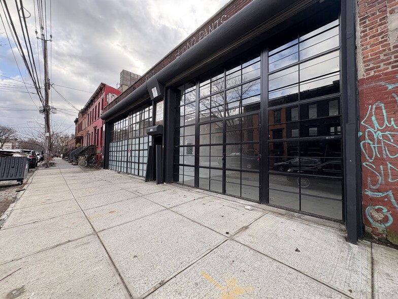 173 Coffey St, Brooklyn, NY for lease - Building Photo - Image 1 of 4