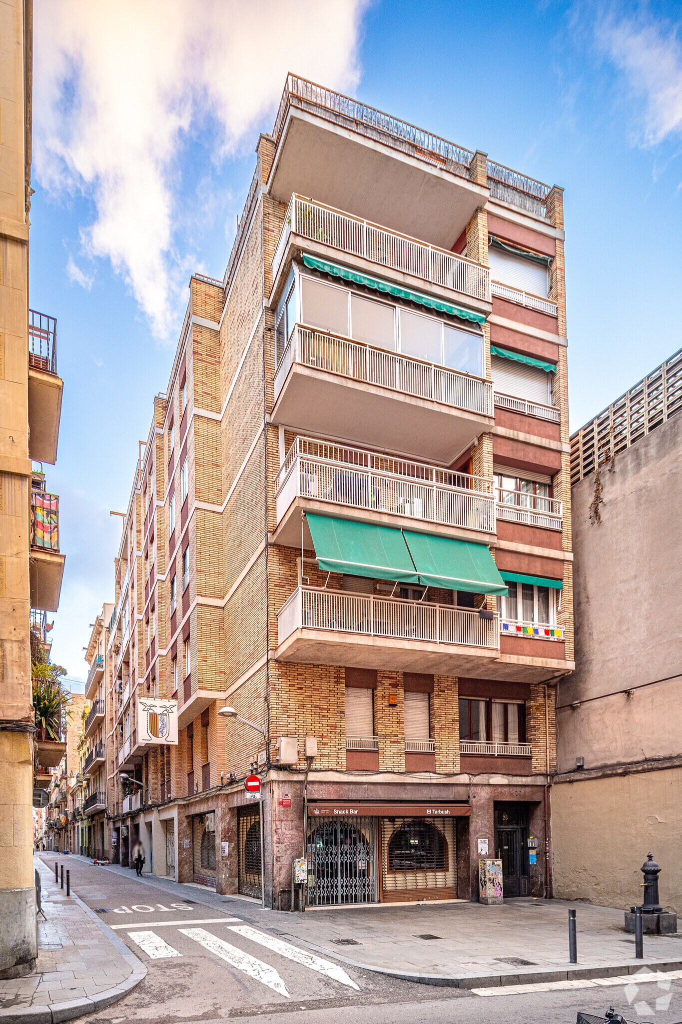 Multifamily in Barcelona, Barcelona for sale Primary Photo- Image 1 of 2