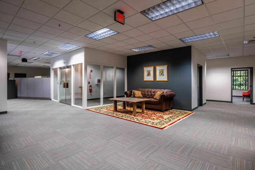 100 Croft St, Birmingham, AL for sale - Building Photo - Image 2 of 8