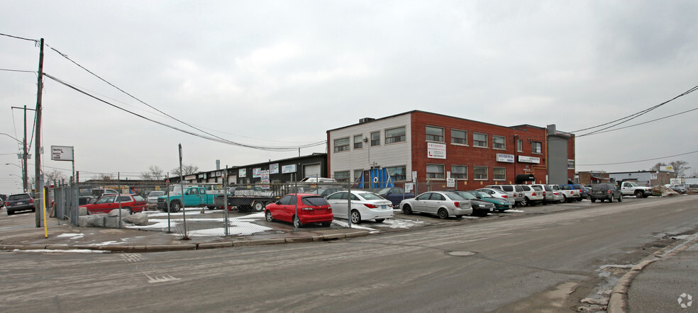 116 Manville Rd, Toronto, ON for lease - Building Photo - Image 3 of 6