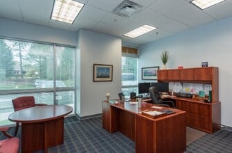 2805 N Parham Rd, Richmond, VA for sale Interior Photo- Image 2 of 6