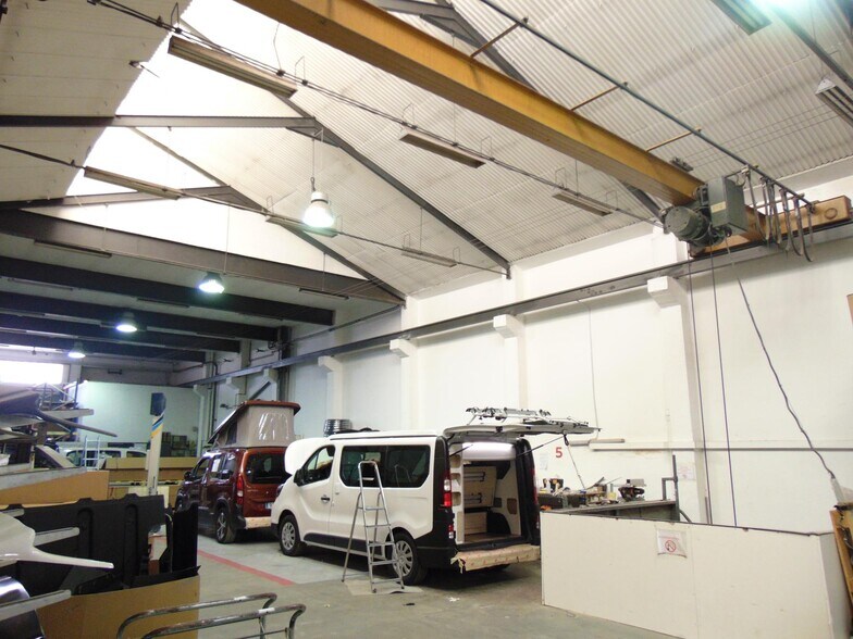 Carrer Sabadell, 12, Manresa, Barcelona for sale - Interior Photo - Image 2 of 21