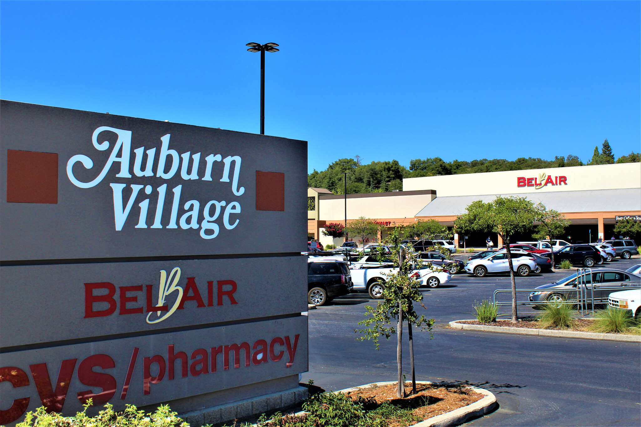 2100-2480 Grass Valley Hwy, Auburn, CA for lease Building Photo- Image 1 of 8